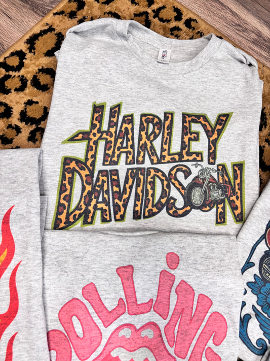 LEOPARD & GREEN HD TEE