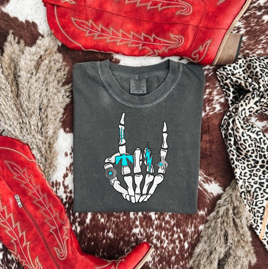SKELE HAND WITH TURQUOISE RING COMFORT COLOR TEE