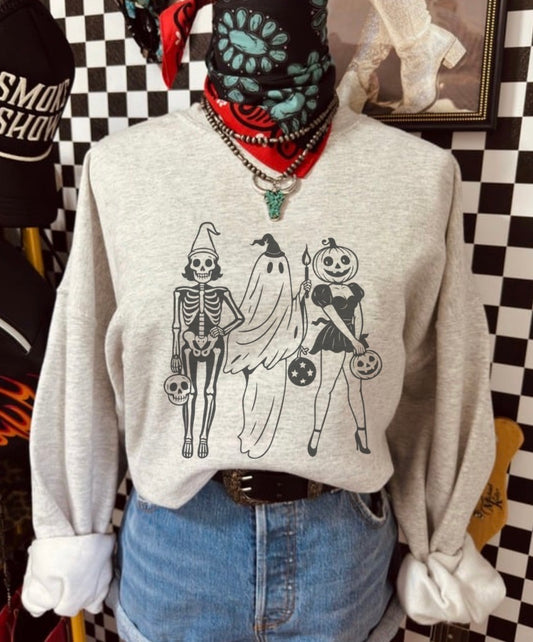 SPOOKY PIN UP GIRLS CREWNECK