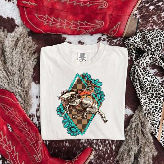 CHECKERED & TURQUOISE COMFORT COLOR TEE