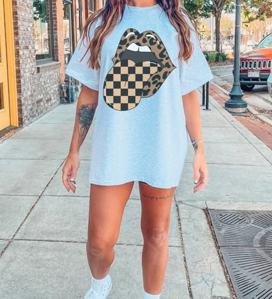 CHECKERED TONGUE LEOPARD LIPS TEE
