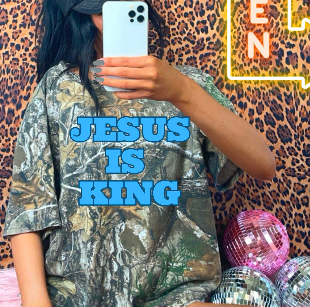 JESUS IS KING CAMO TEE