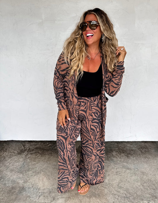 Zebra Reese Cardigan > PREORDER < please read the description