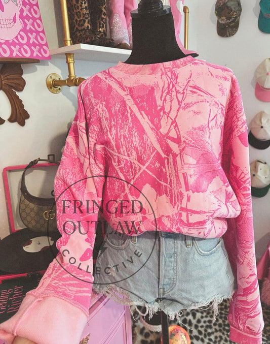 THE PINK IT GIRL CAMO SWEATER