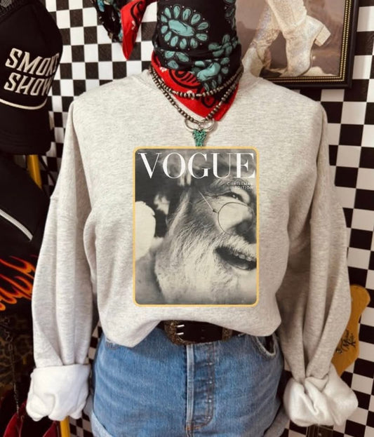 VOGUE SANTA CREWNECK