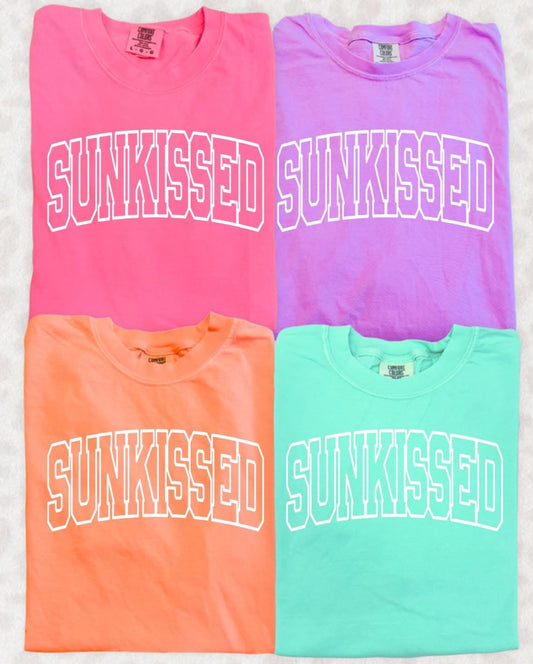 SUNKISSED TEE